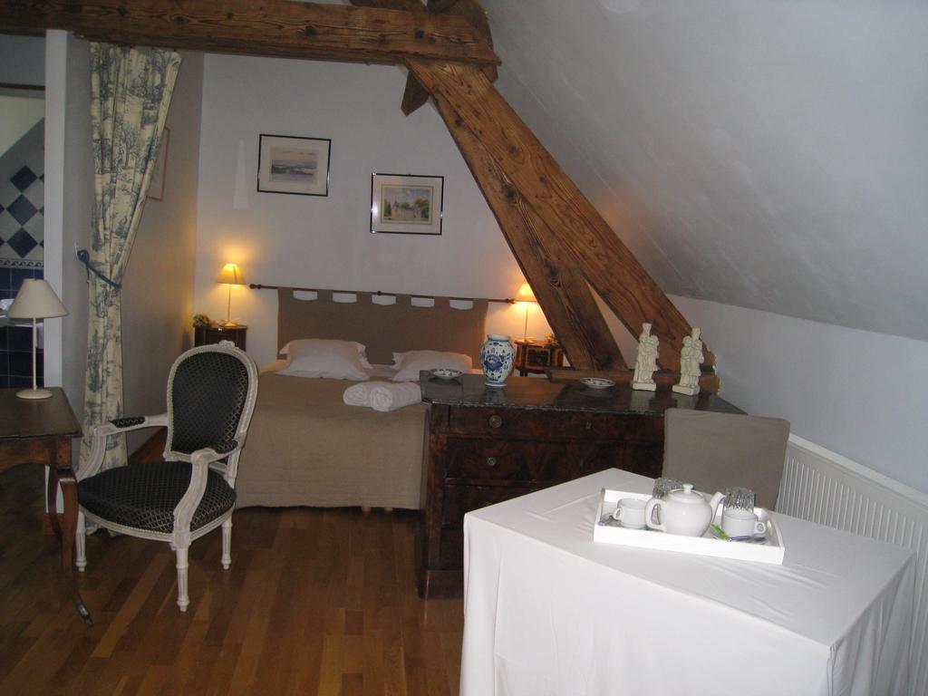 Chambres D'Hotes Spa Chateau D'Omiécourt Zewnętrze zdjęcie