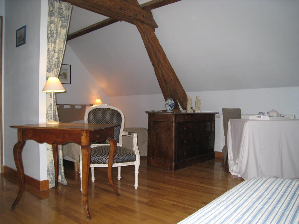 Chambres D'Hotes Spa Chateau D'Omiécourt Pokój zdjęcie