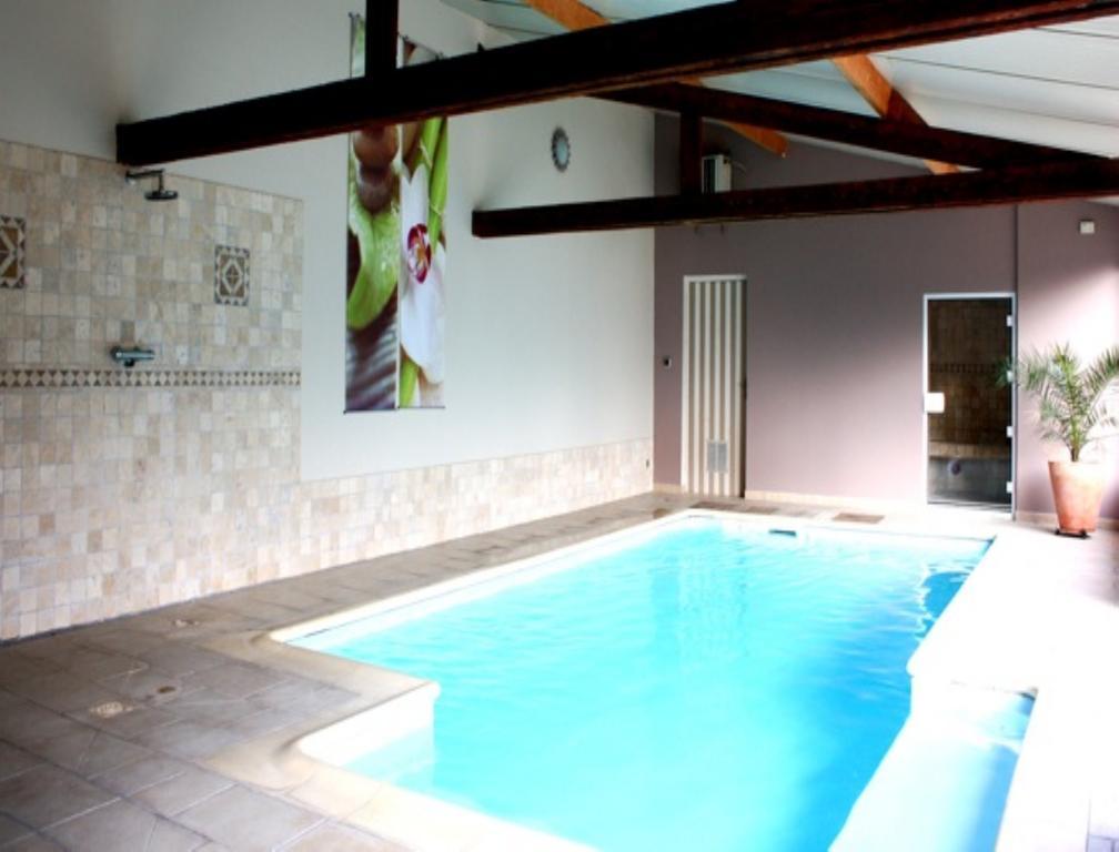 Chambres D'Hotes Spa Chateau D'Omiécourt Zewnętrze zdjęcie